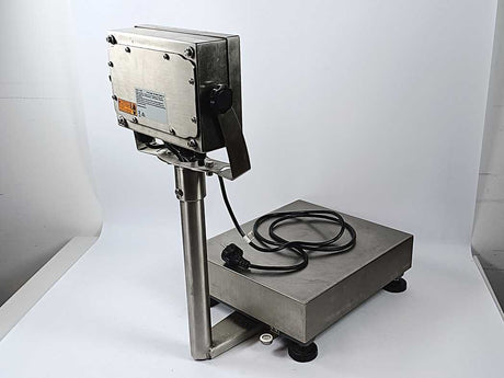 OHAUS D60BR Defender 3000 XtremeW Industrial Scale w/ T32XW Indicator