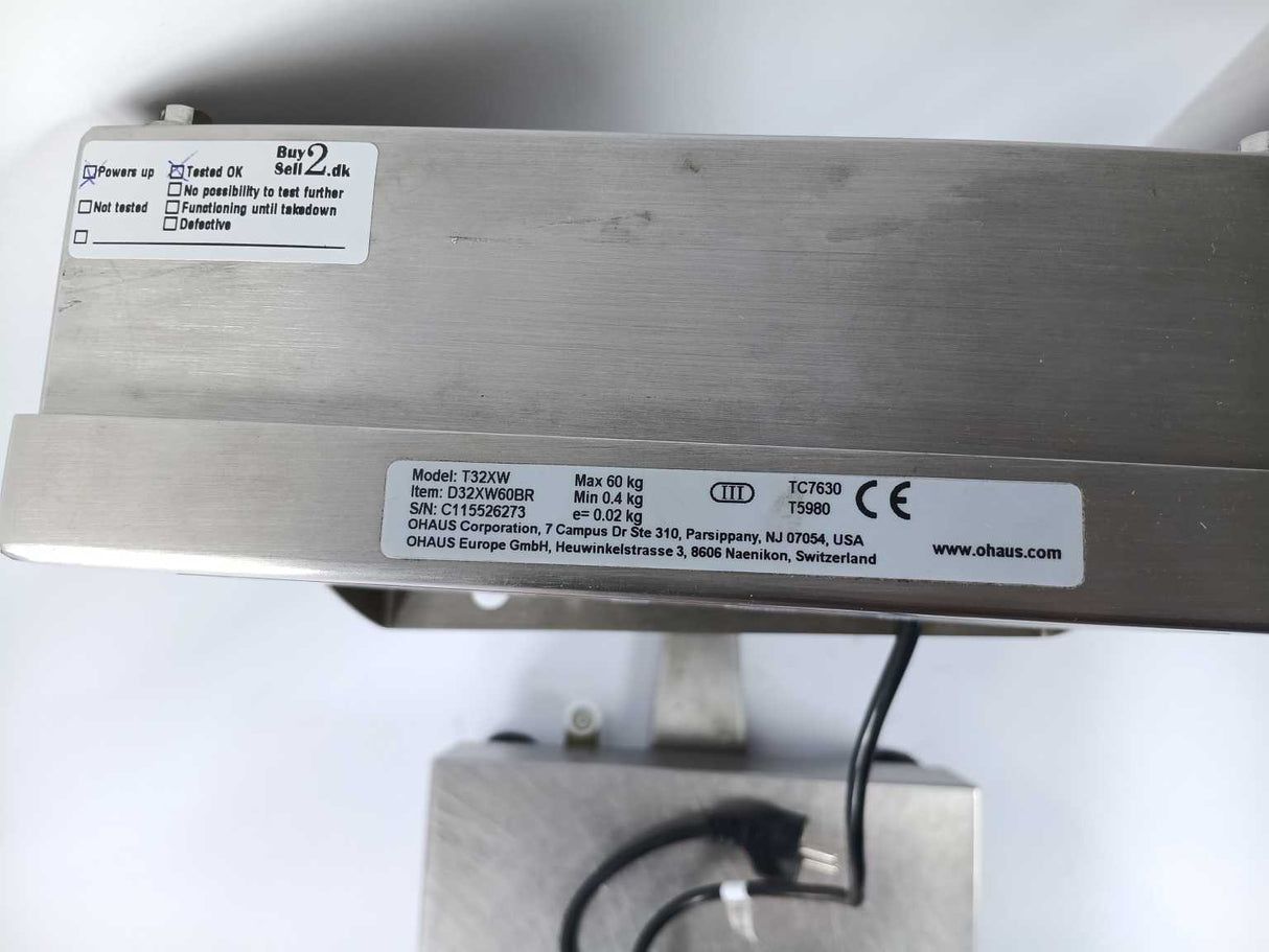 OHAUS D60BR Defender 3000 XtremeW Industrial Scale w/ T32XW Indicator