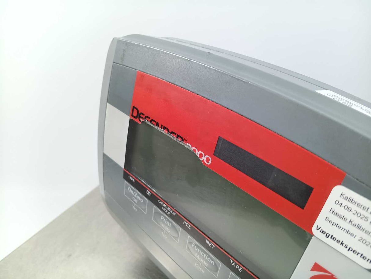 OHAUS D30BR Defender 3000 Industrial Scale w/ T31P Indicator