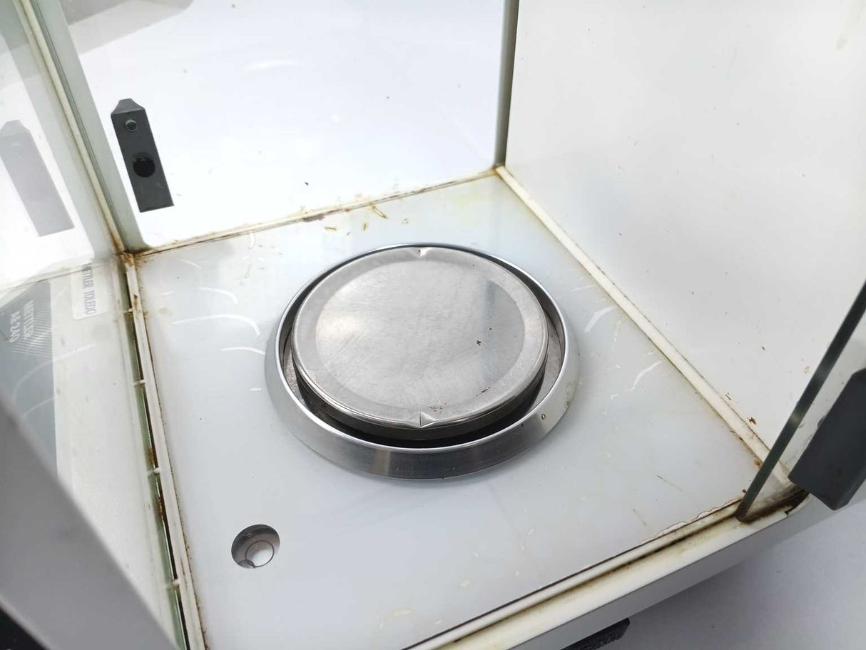 Mettler AE240-S Dual Range Digital Analytical Balance