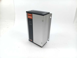 Danfoss 1015 016301G168 VLT Variable Speed Drive