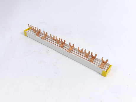 Schneider Electric R9XFH412 Comb Busbar 4P 12mod 63A N-L1-L2-L3 Batch 5pcs.