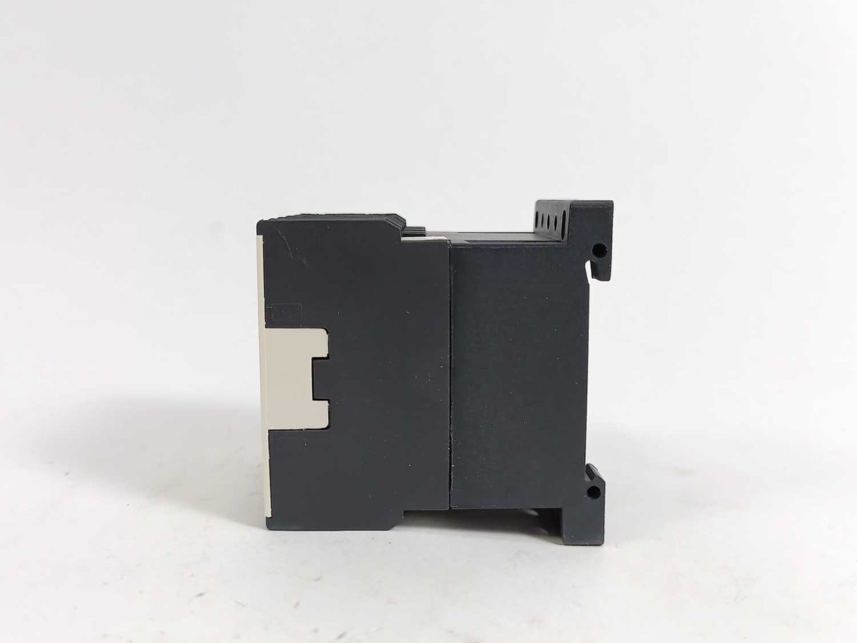 Schneider Electric LP1K1210BD Contactor 3-Pole