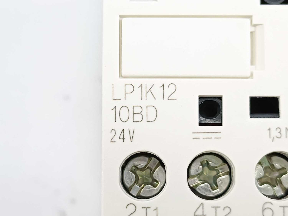 Schneider Electric LP1K1210BD Contactor 3-Pole