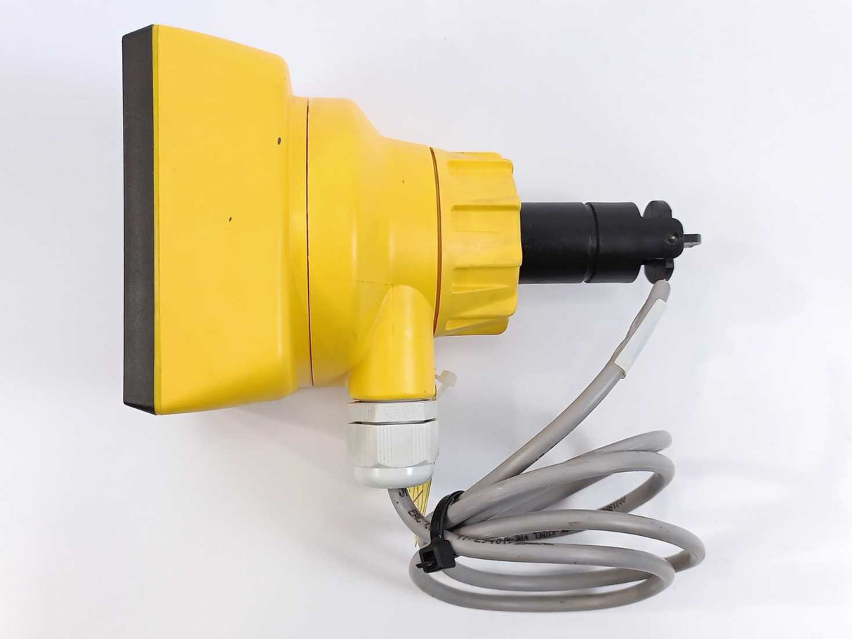 +GF+ 3-9900-1 Single-channel Field-mount Transmitter w/ Display