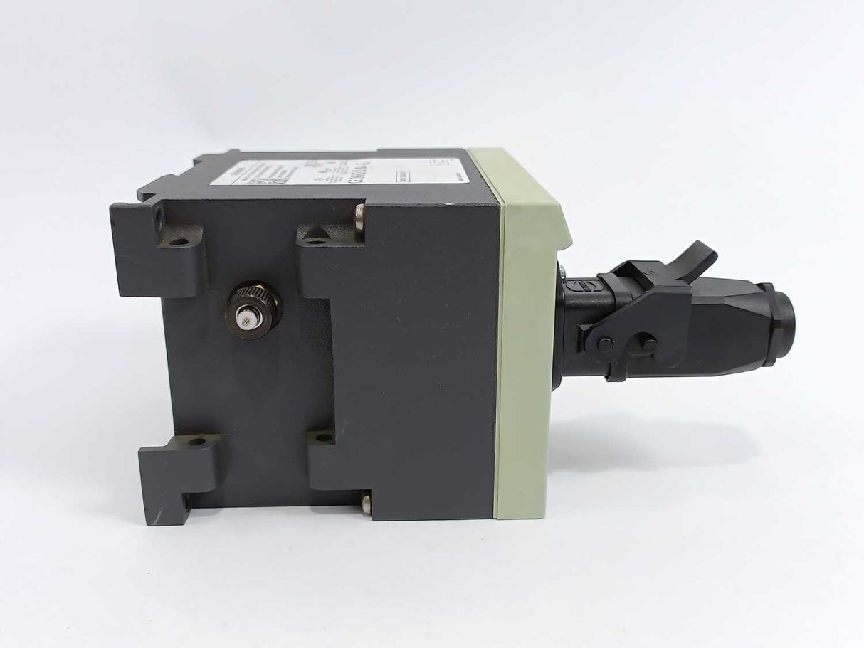 Siemens 6GK5746-1ST00-2AA6 SCALANCE W746-1PRO Ethernet Client Module
