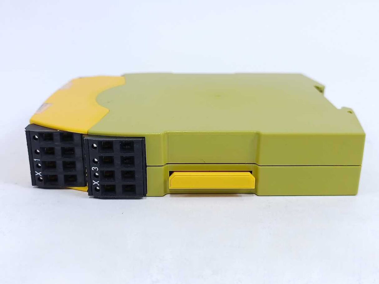 Pilz 751104 Safety Relay, PNOZ s4