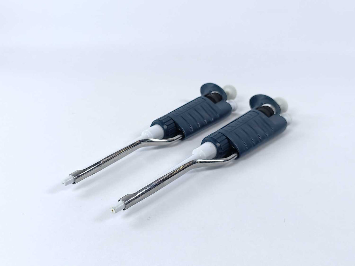Gilson Pipetman Pipette Bundle w/ Stand