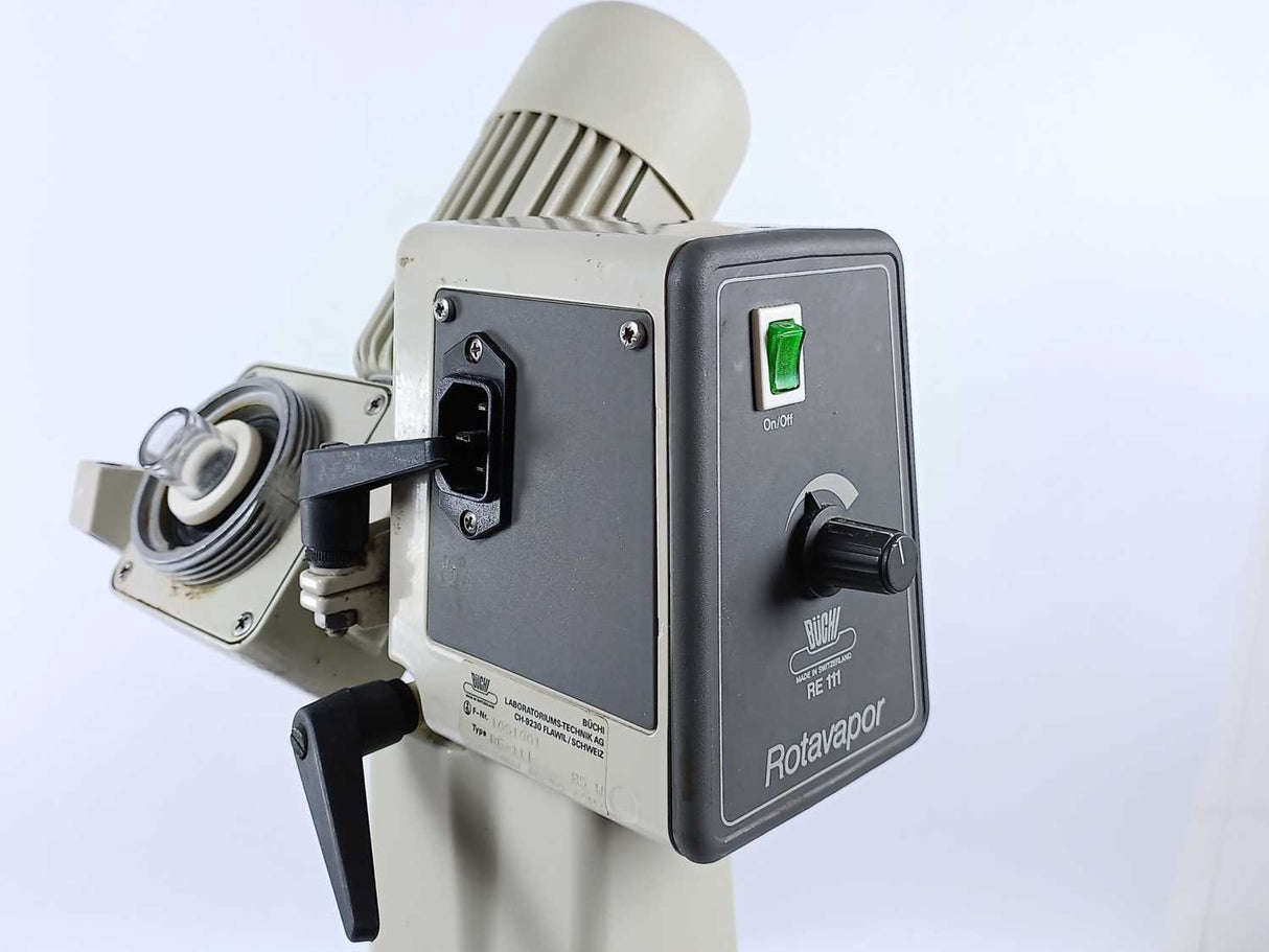 BÜCHI RE-111 Rotavapor RE-111 Rotary Evaporator