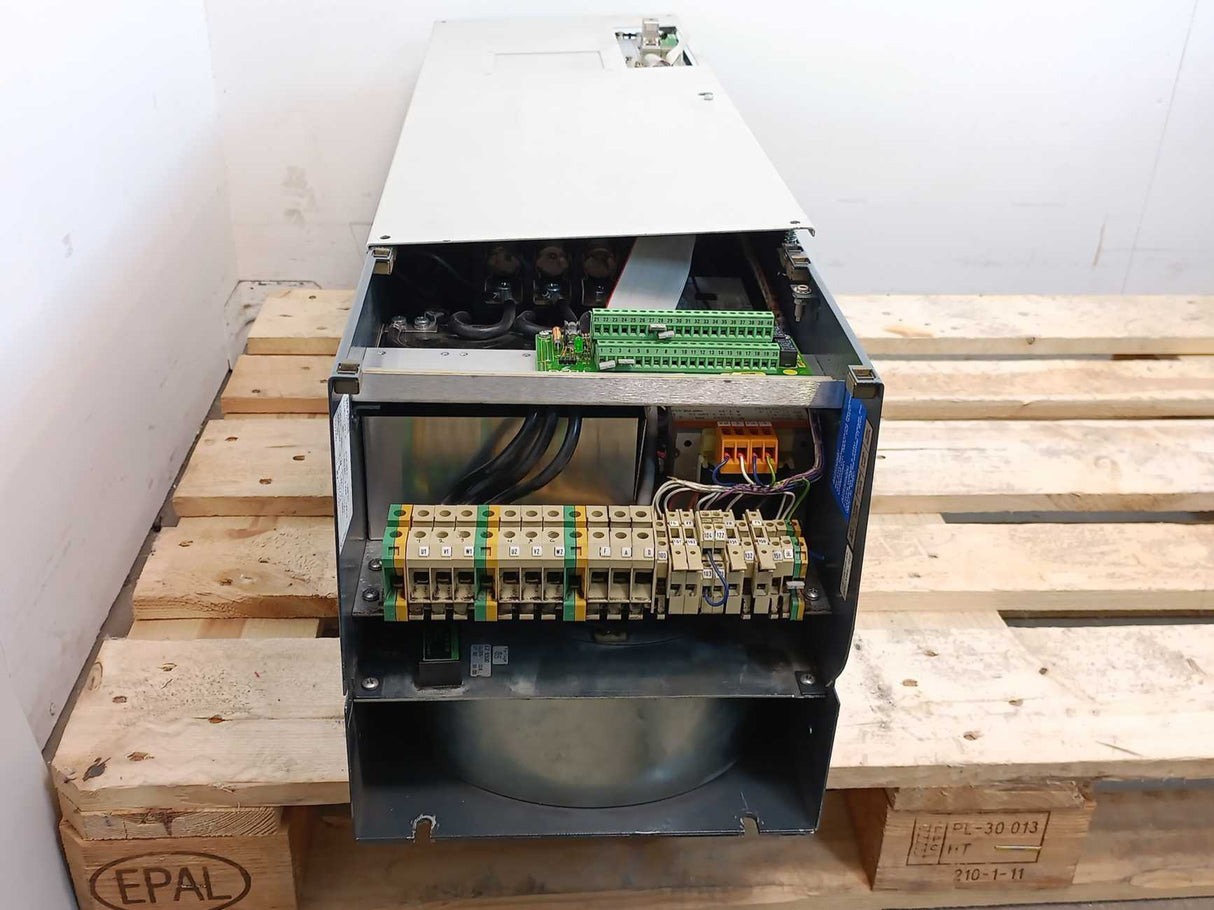 Siemens 6SE4831-3AB10 Simovert P Frequency Inverter
