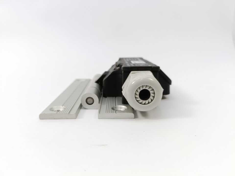 Schmersal TESZ1102/45 Safety Switch