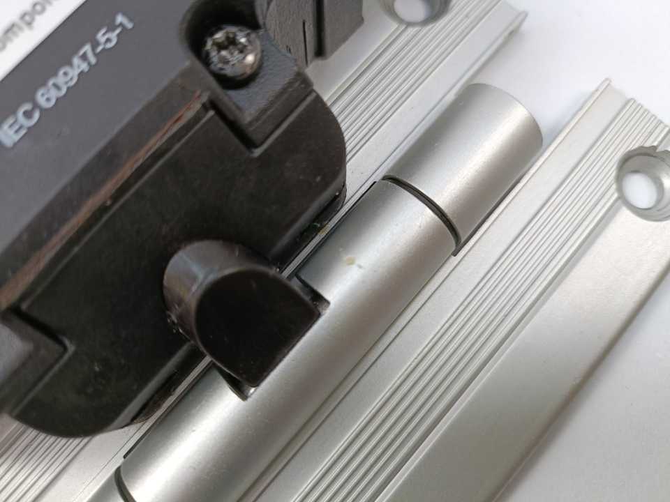 Schmersal TESZ1102/45 Safety Switch