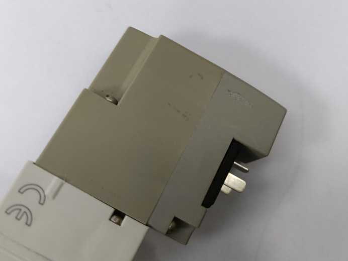 SMC SY5120-5DOSD-01F-Q SY5120-5DOSD-01F-Q 5/2-Way Solenoid Valve