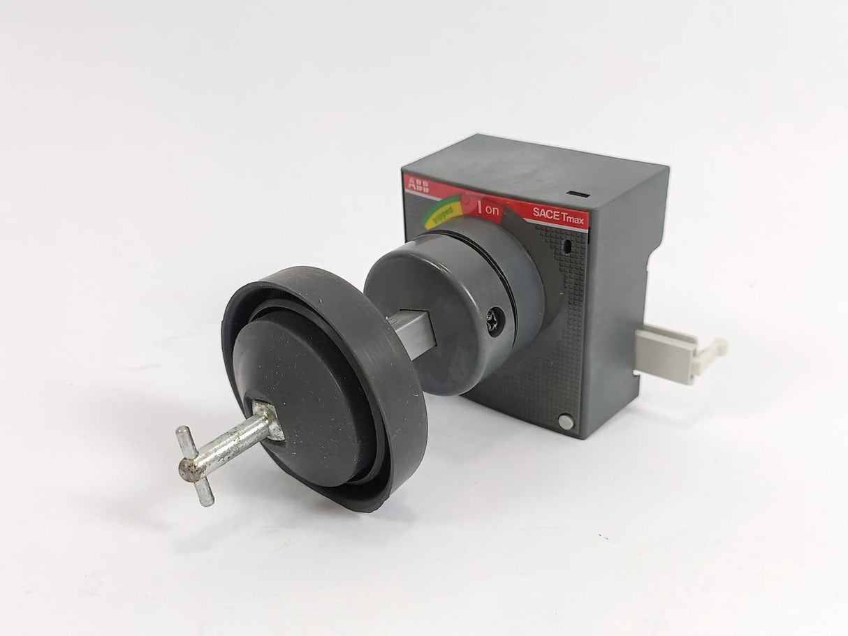 ABB 1SDA066479R1 Rotary handle RHE XT1-XT3 F/P STAND 831-9201