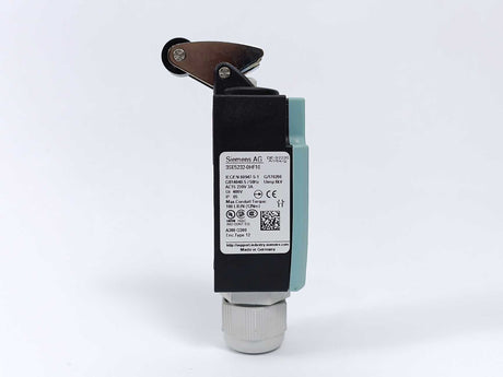 Siemens 3SE5232-0HF10 SIRIUS Roller Lever Limit Switch Ui400V