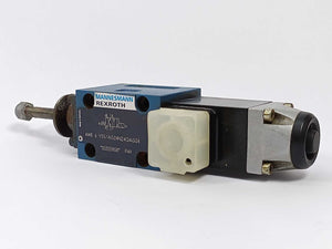 Mannesmann Rexroth 4WE 6 Y53/AG24NZ4QAG24 Hydraulic Control Valve w/ GU35-4-A