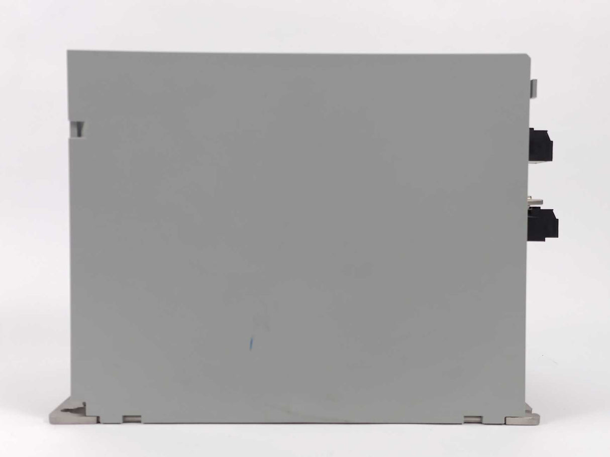 Danfoss FC-301PK75T4E20H1XNXXXXSXXXXAXBXCXXXXDX 131B235 VLT Inverter 0,75 kW