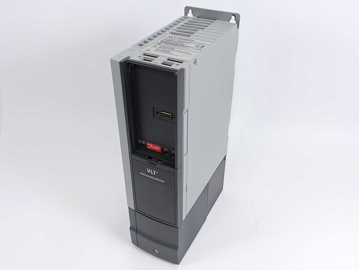 Danfoss FC-301PK37T4E20H1BNXXXXSXXXXAXBXCXXXXDX 131B1232 VLT Frequency Inverter