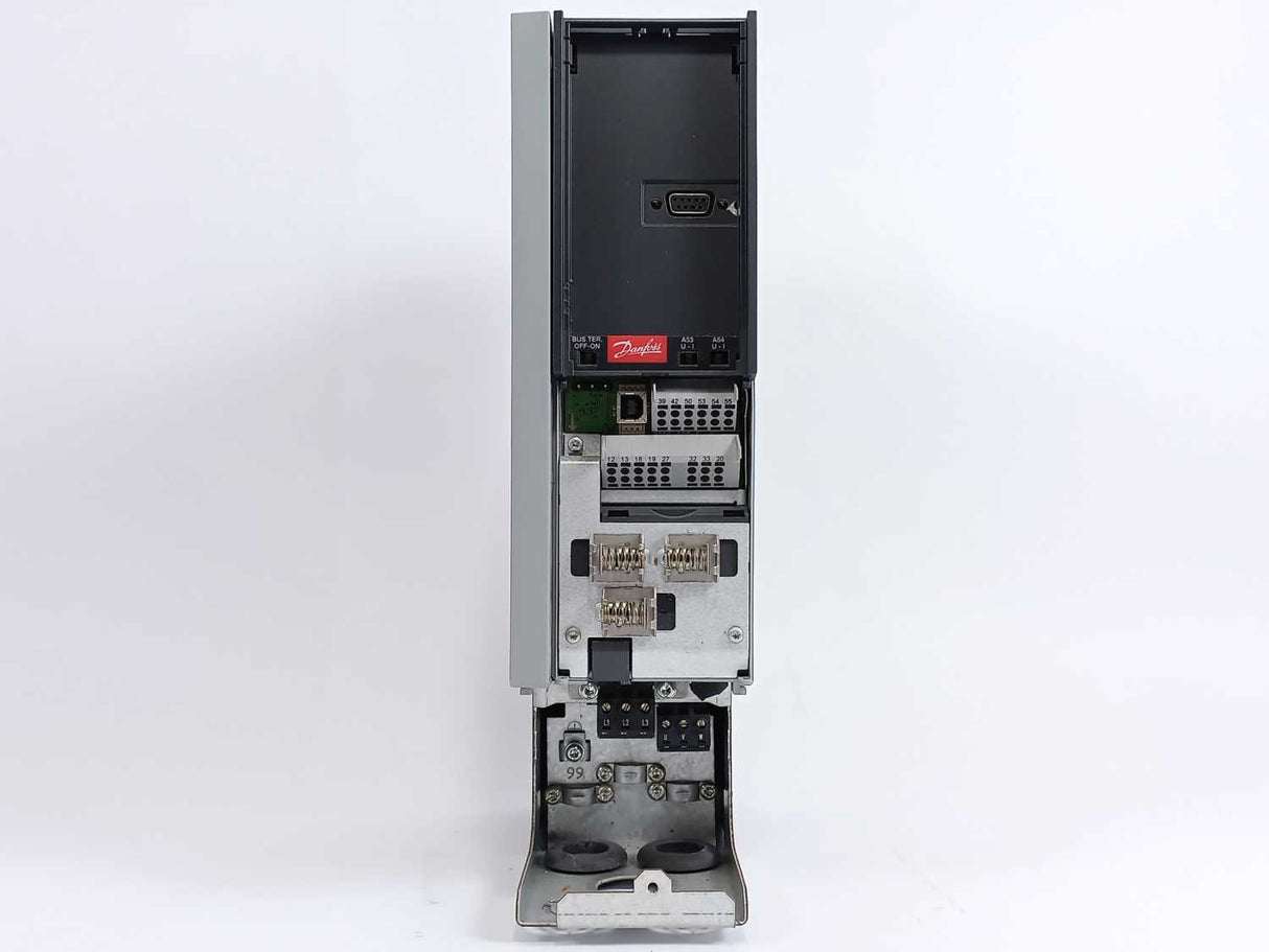Danfoss FC-301PK37T4E20H1BNXXXXSXXXXAXBXCXXXXDX 131B1232 VLT Frequency Inverter