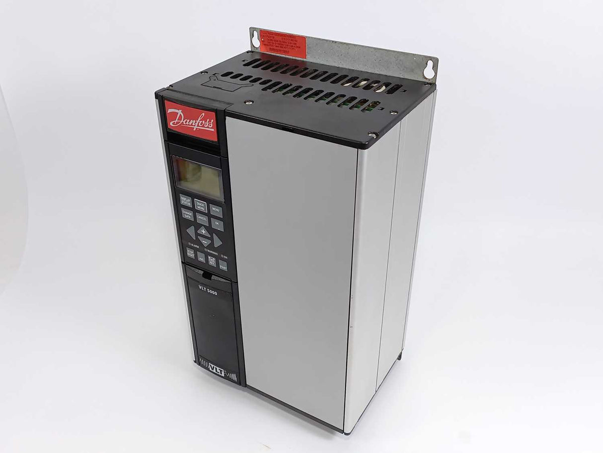 Danfoss VLT5004PT5C20SBR3DLF00A00C0 175Z0138 VLT 5000 Frequency Converter 4.3kVa