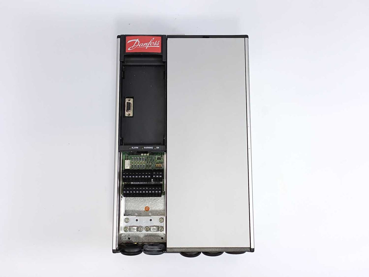 Danfoss VLT5004PT5C20SBR3DLF00A00C0 175Z0138 VLT 5000 Frequency Converter 4.3kVa