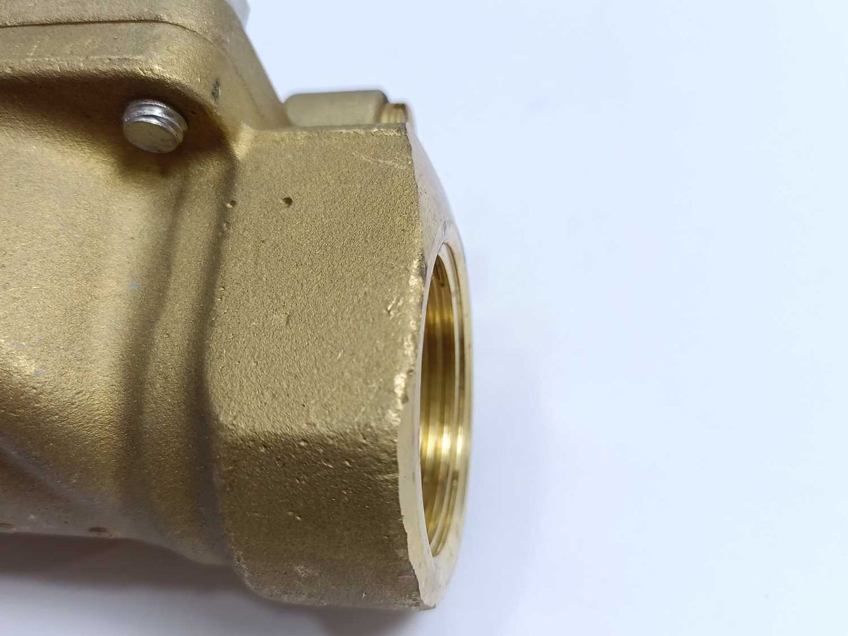 Danfoss 032U7132 EV220B 32 Solenoid Valve
