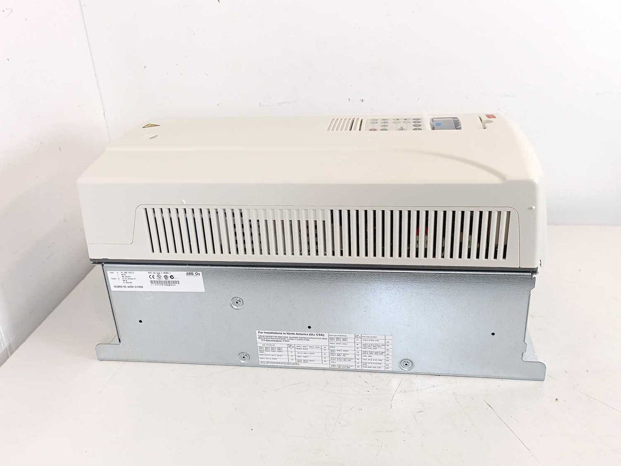 ABB 3AUA0000005172 ACS800-01-0050-3+E200