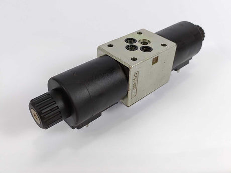 Bosch Rexroth R933003799 L5111B201OC0100 4/3-4/2 Directional Valve