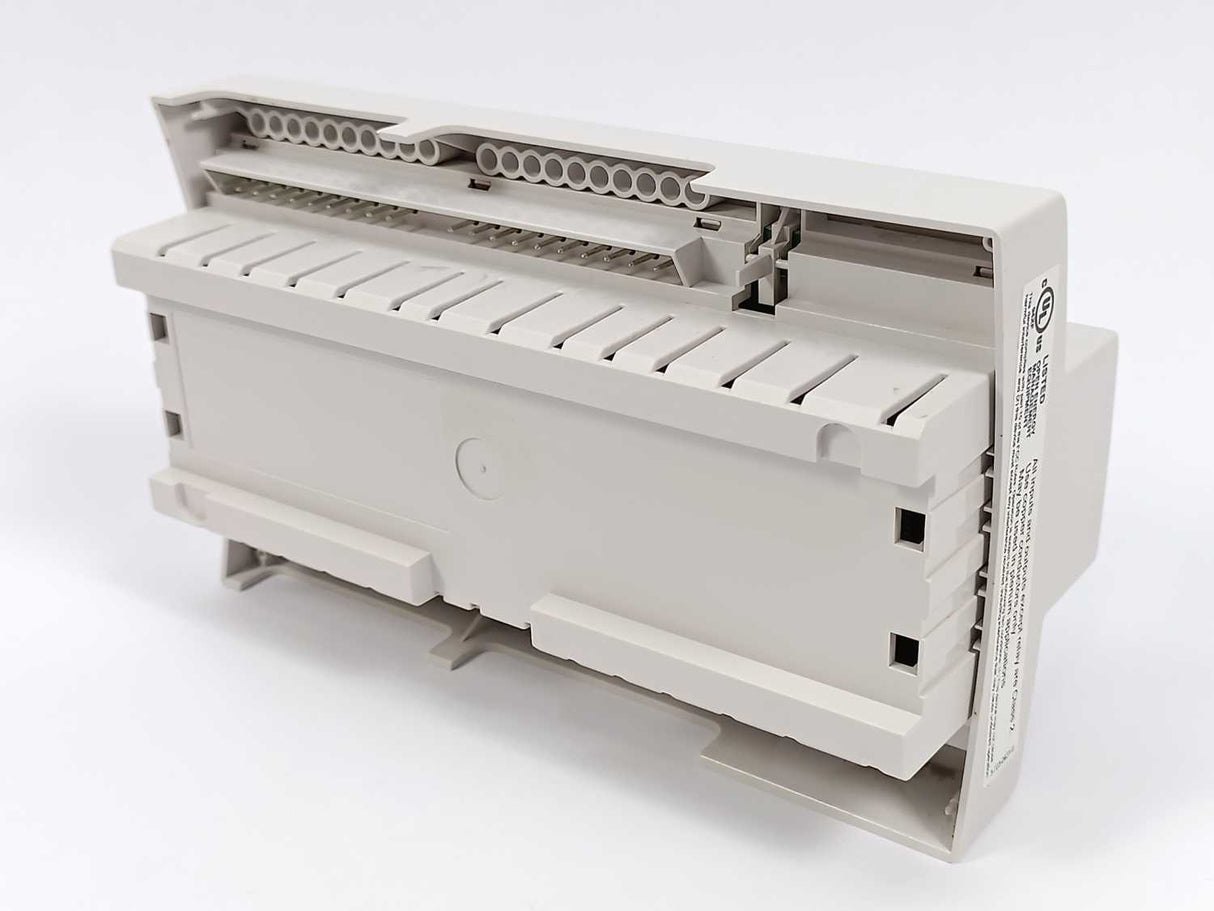 t.a.c/Schneider electric 00730092 TAC Xenta 301/N/P Controller Module