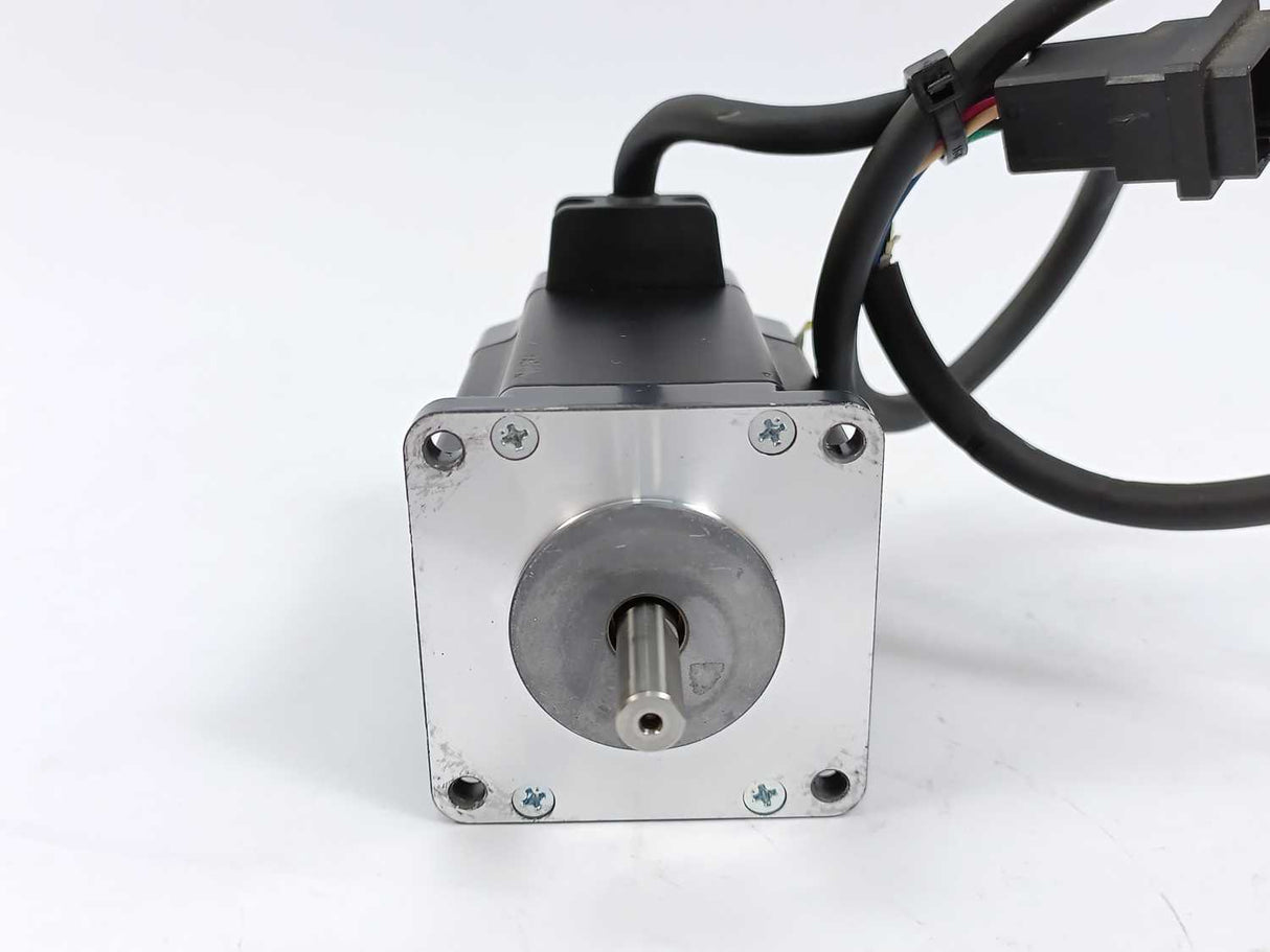 Vexta PK569AE 5-Phase Stepping Motor 0.72´ /STEP, DC 2.27V 1.4A