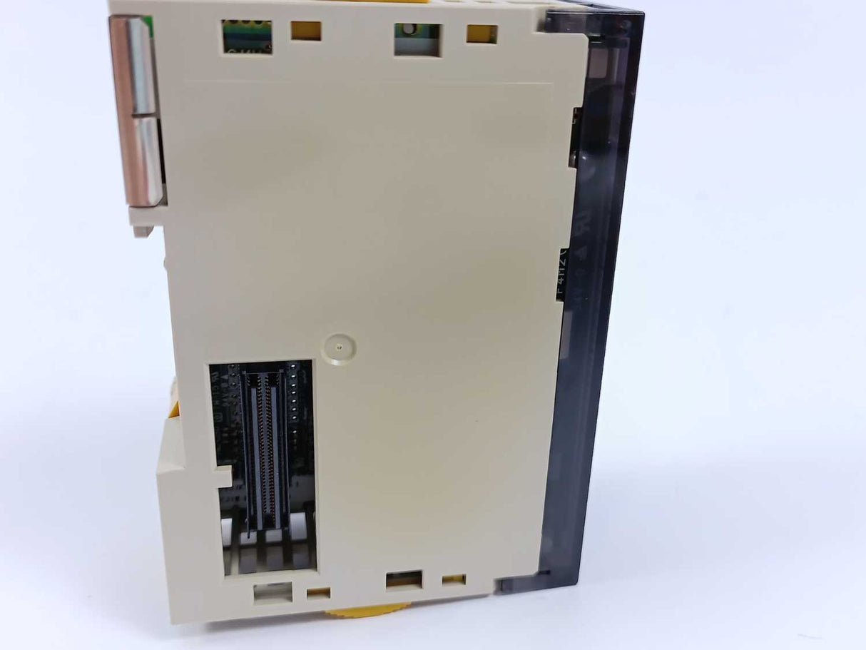 OMRON CJ1W-NC413 NC unit