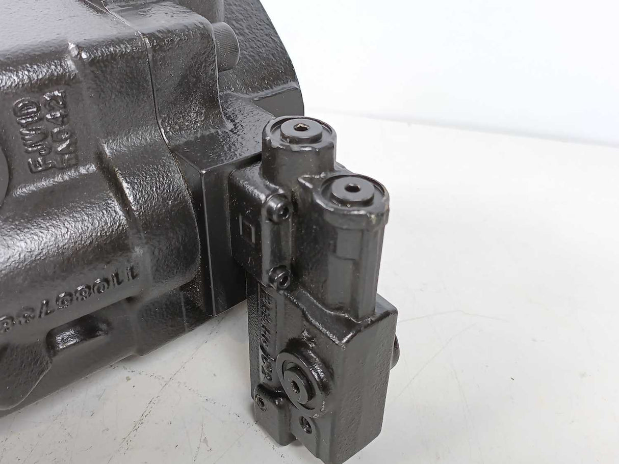 Danfoss 83043832 JR-R-S45B-LS-20-30-NN-N-3-K4NV-A9N-FFF-JJJ-NNN Pump-VAR Displ.