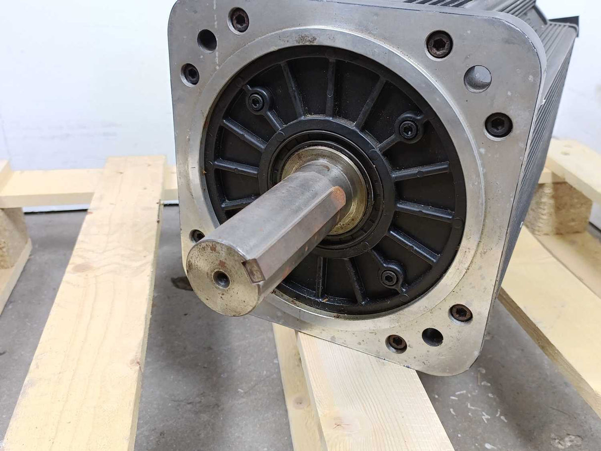 Nanjing Suqiang Numerical Control M&E SQ230B070C30-6RJ , used for a test 22kW