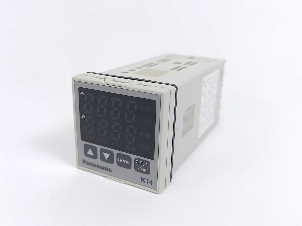 Panasonic  AKT4111100 KT4 Temperature Controller AC100-240V