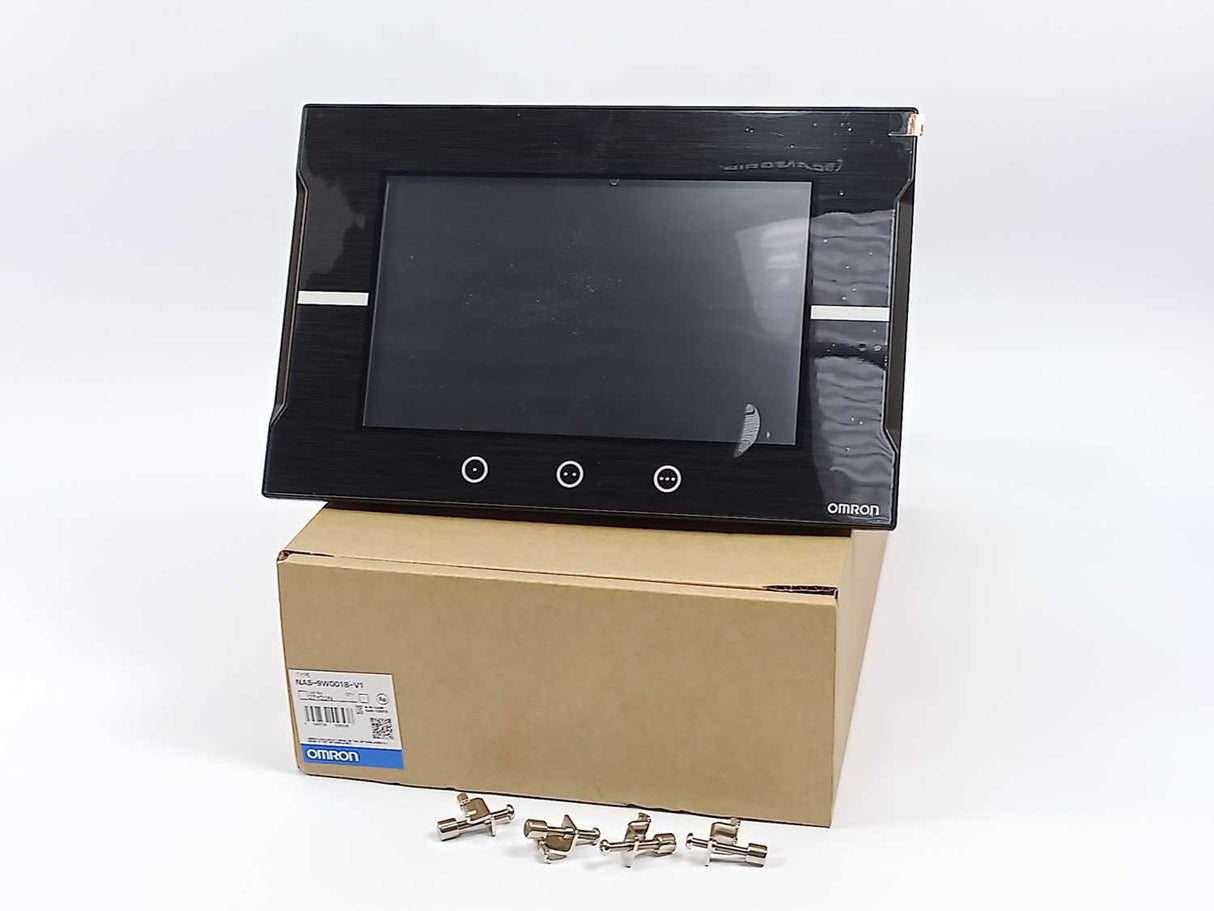 OMRON NA5-9W001B-V1 Programmable Terminal Touch Screen
