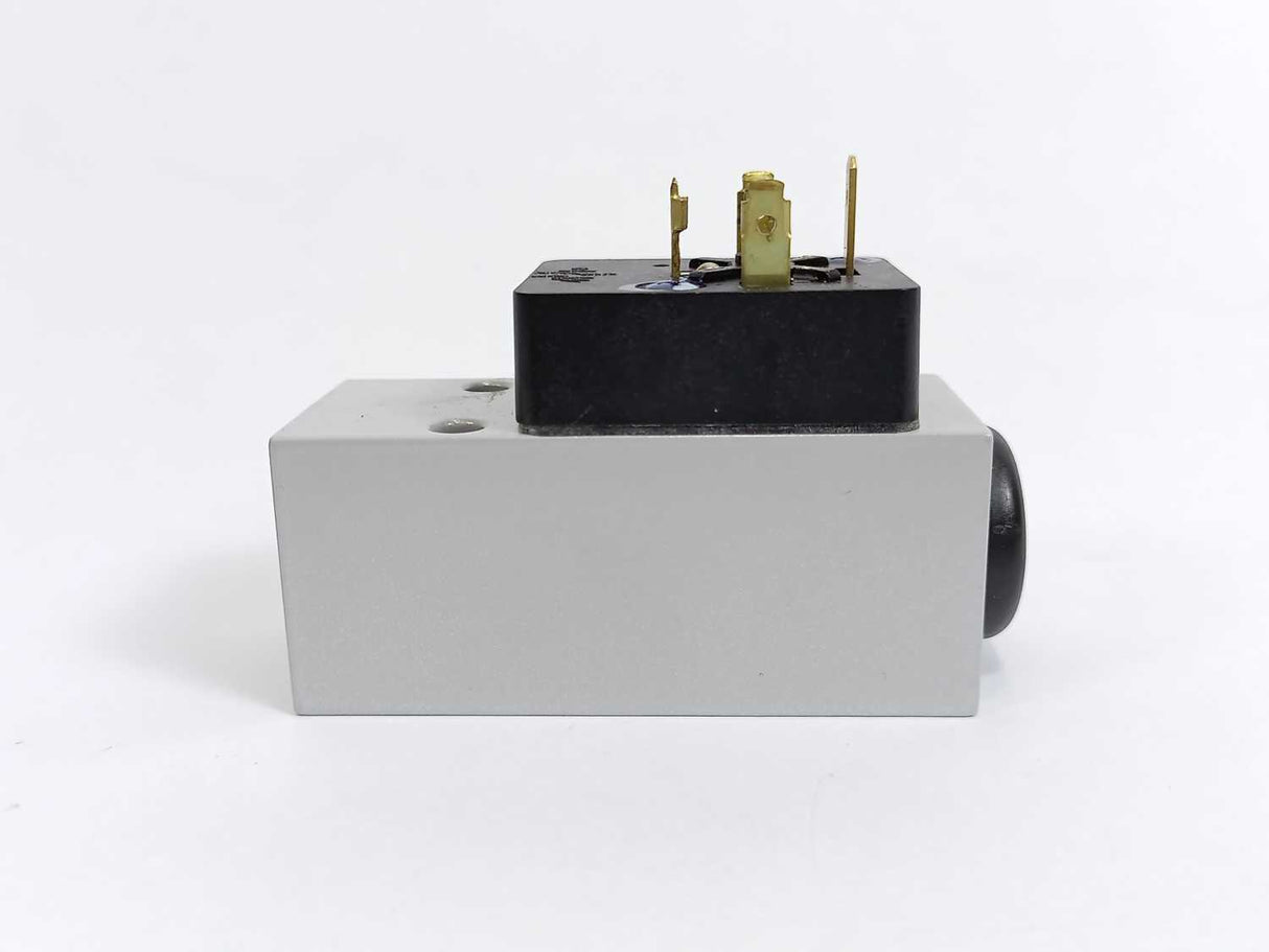 Festo 175250 PEV-1/4-B-OD Pressure Switch