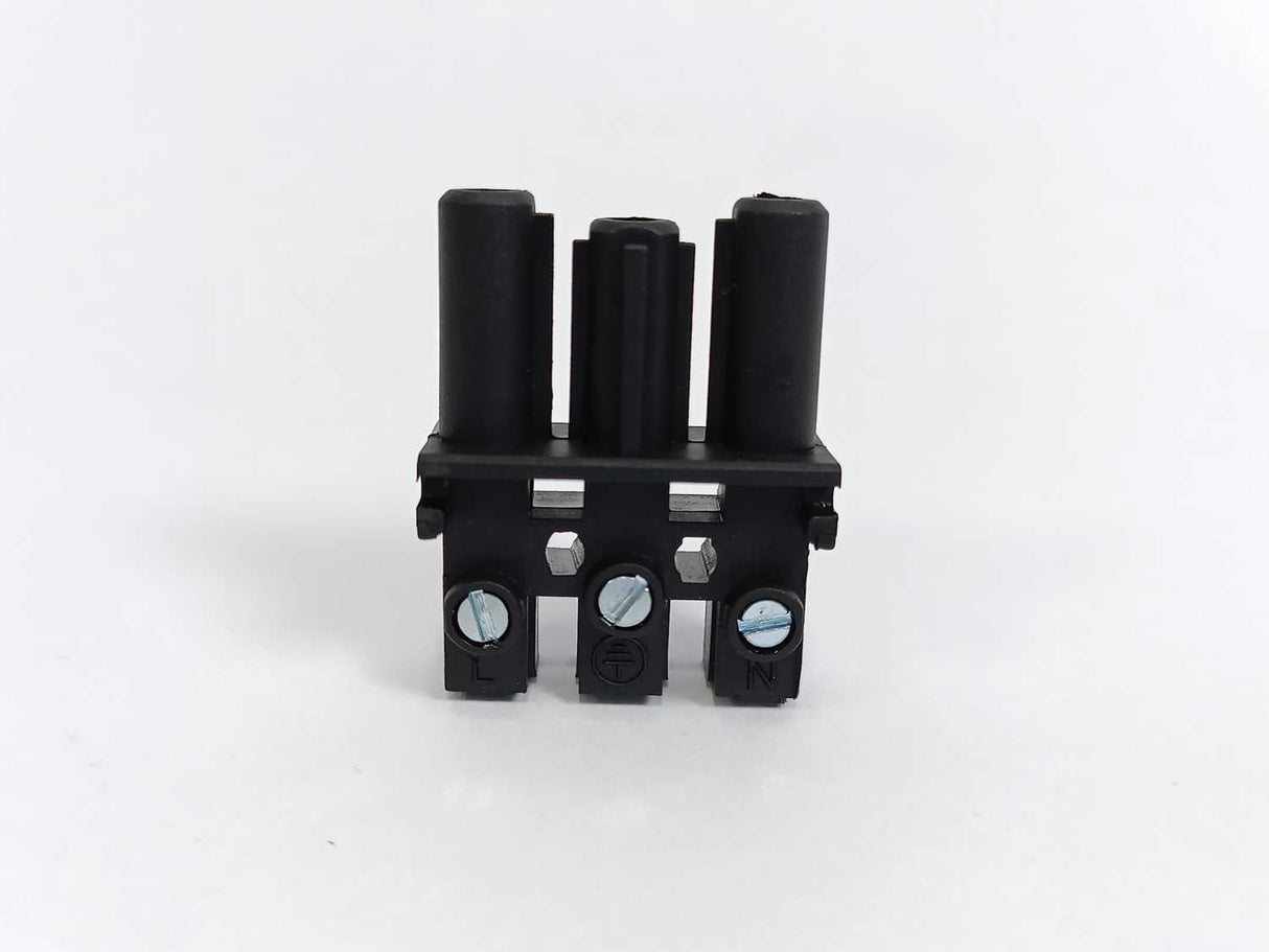 JN002 3 Pin Connector and Casing 16A 400V