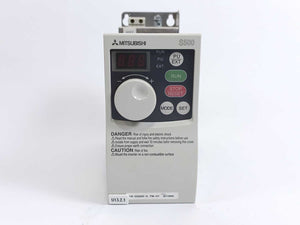 Mitsubishi FR-S520SE-0.75K-EC S500 Inverter 0,75kW w/ Rasmi 152736 Filter