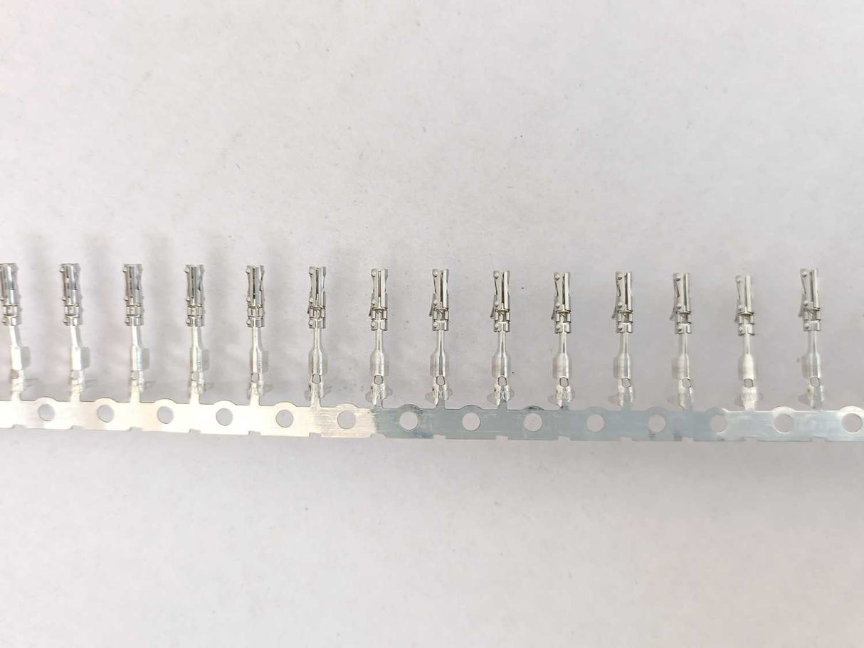 Molex 0643221019 CP Terminal 0.6Sn-0.22 To 0.44sqmm Crimp Tin ~4000pcs.