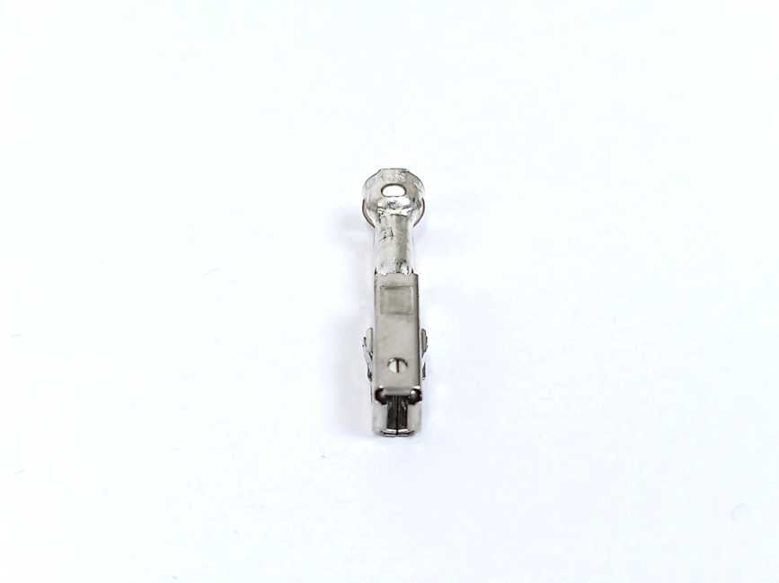 TE Connectivity 1-968876-1 Automotive Connectors 500 loose pcs.