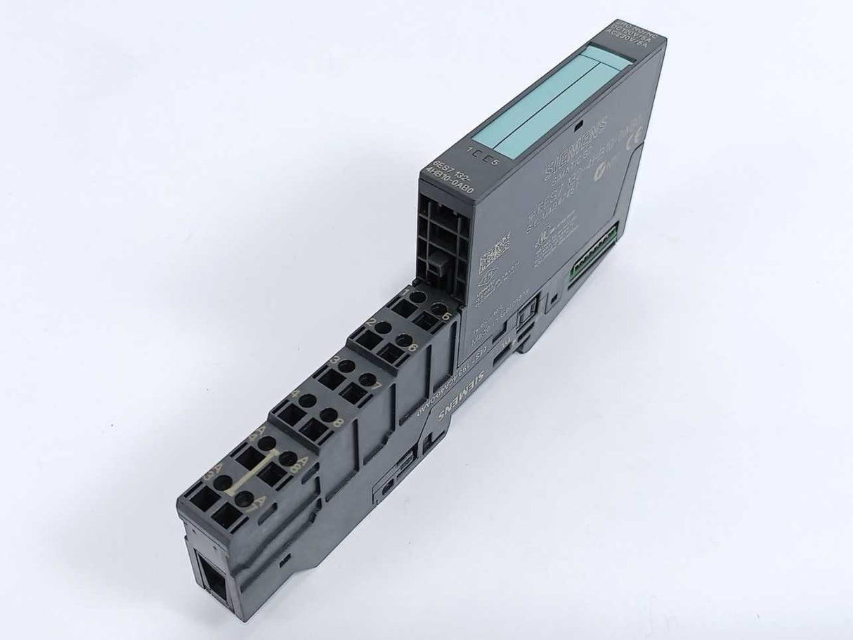 Siemens 6ES7132-4BD01-0AA0 4 DO DC24V/0.5A Batch 5 Pcs.