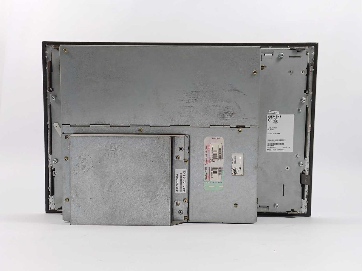 Siemens 6AV7611-0AB22-0AG0 SIMATIC Panel PC 670 (24V)