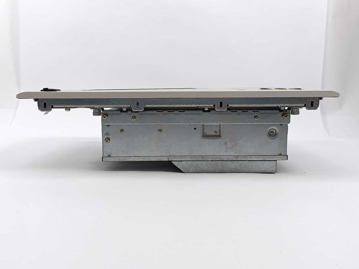 Siemens 6AV7611-0AB22-0AG0 SIMATIC Panel PC 670 (24V)