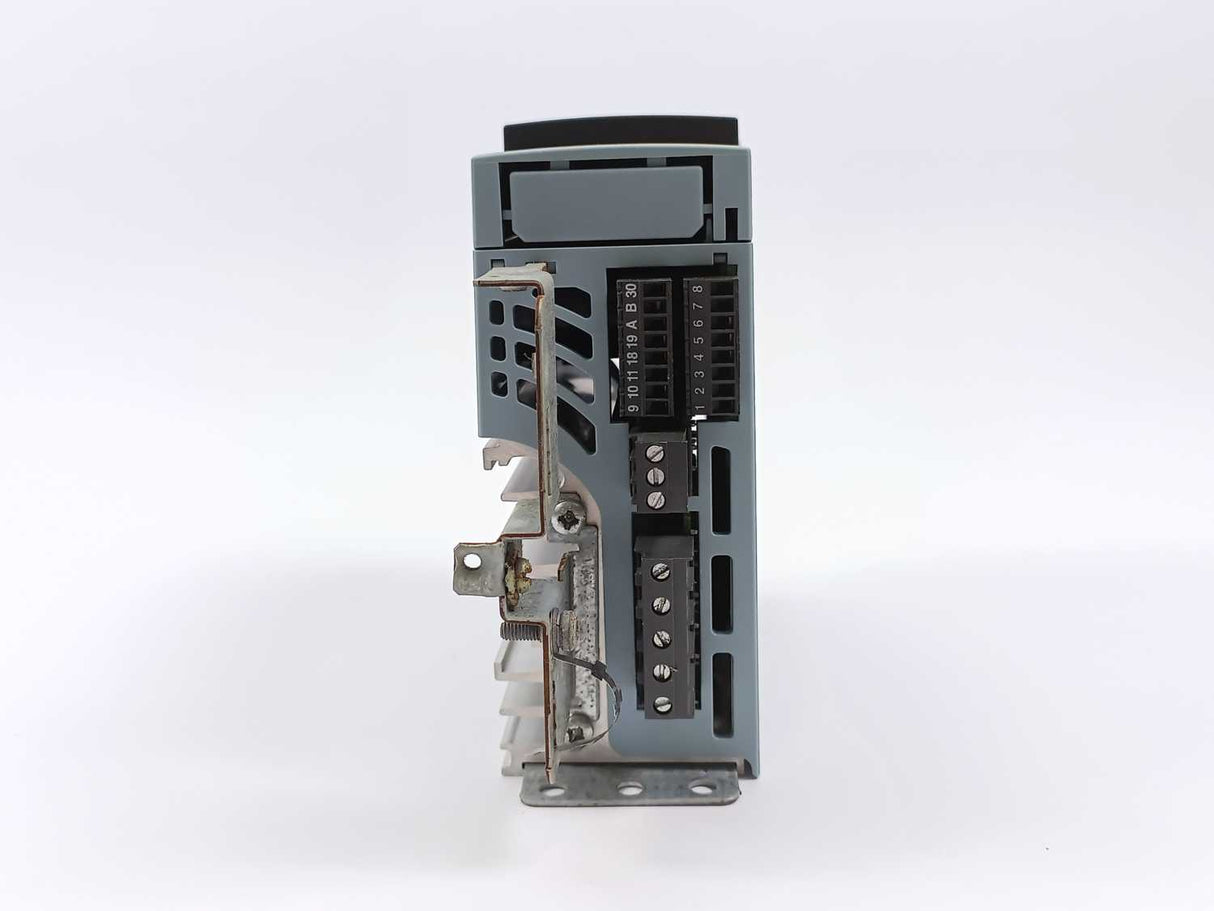 Vacon NXL00022C1N0SSS00 Frequency Converter