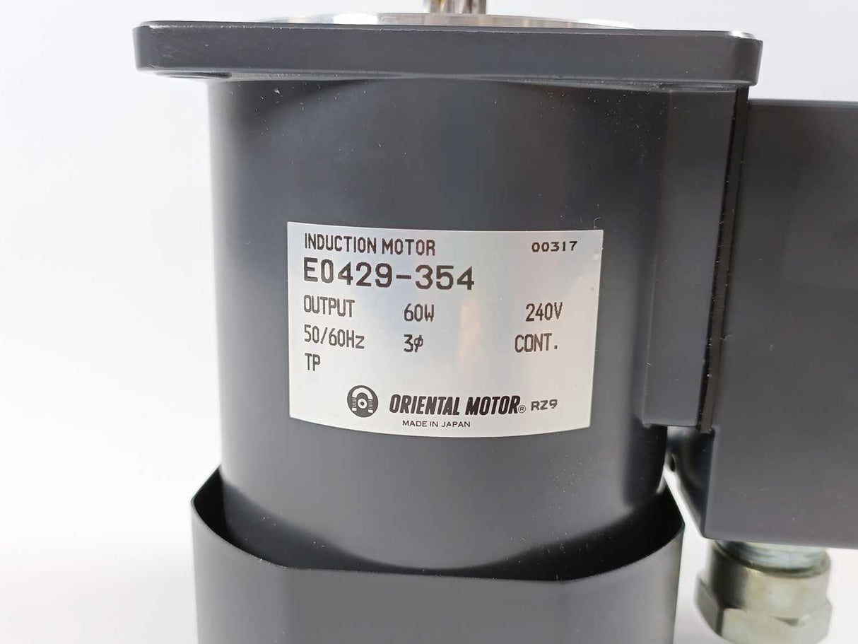 Oriental Motor E0429-354 Induction Motor