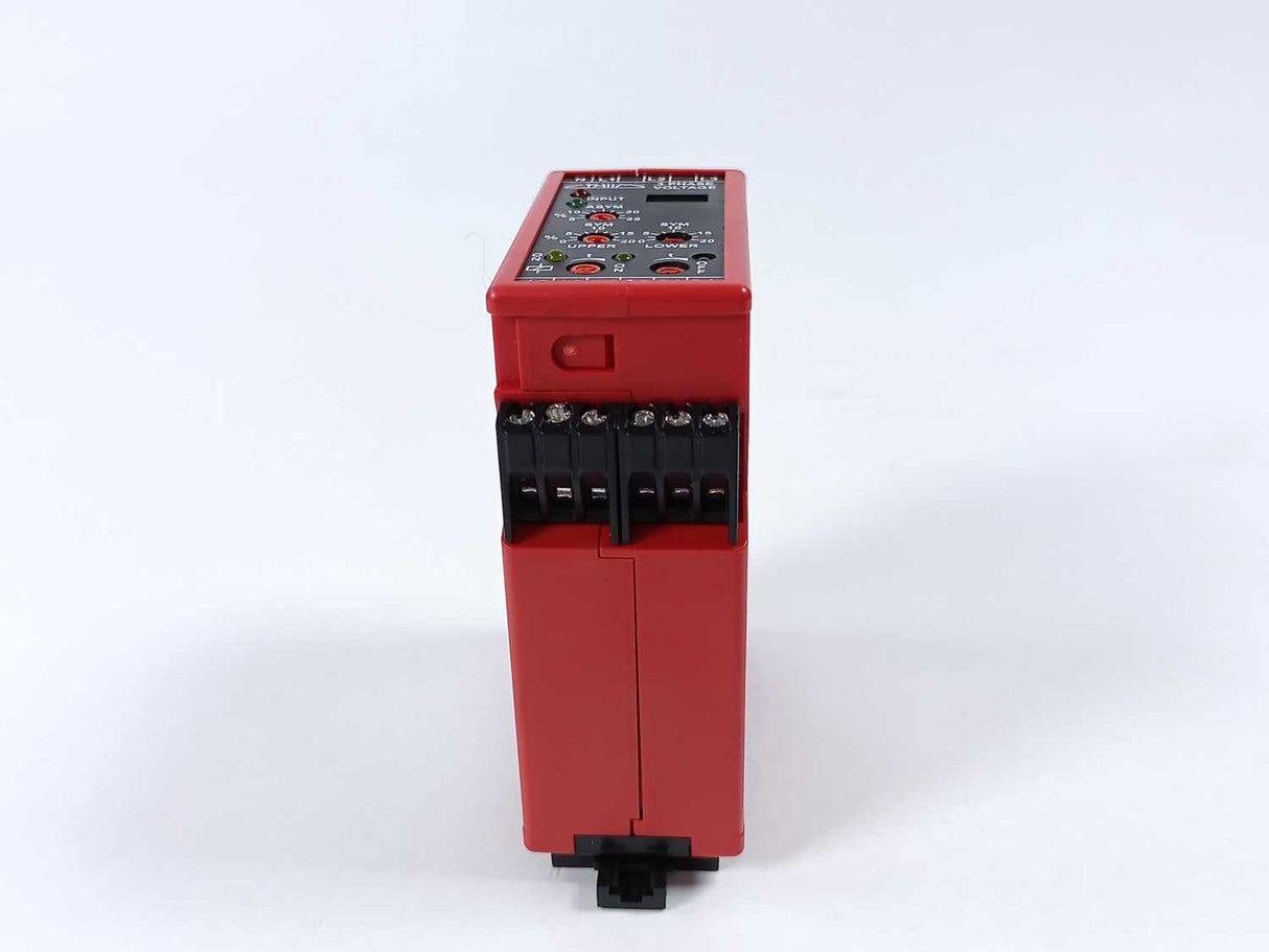 Thiim 29011 PADA B400 AA3C, 3 Phase Voltage Control Relay