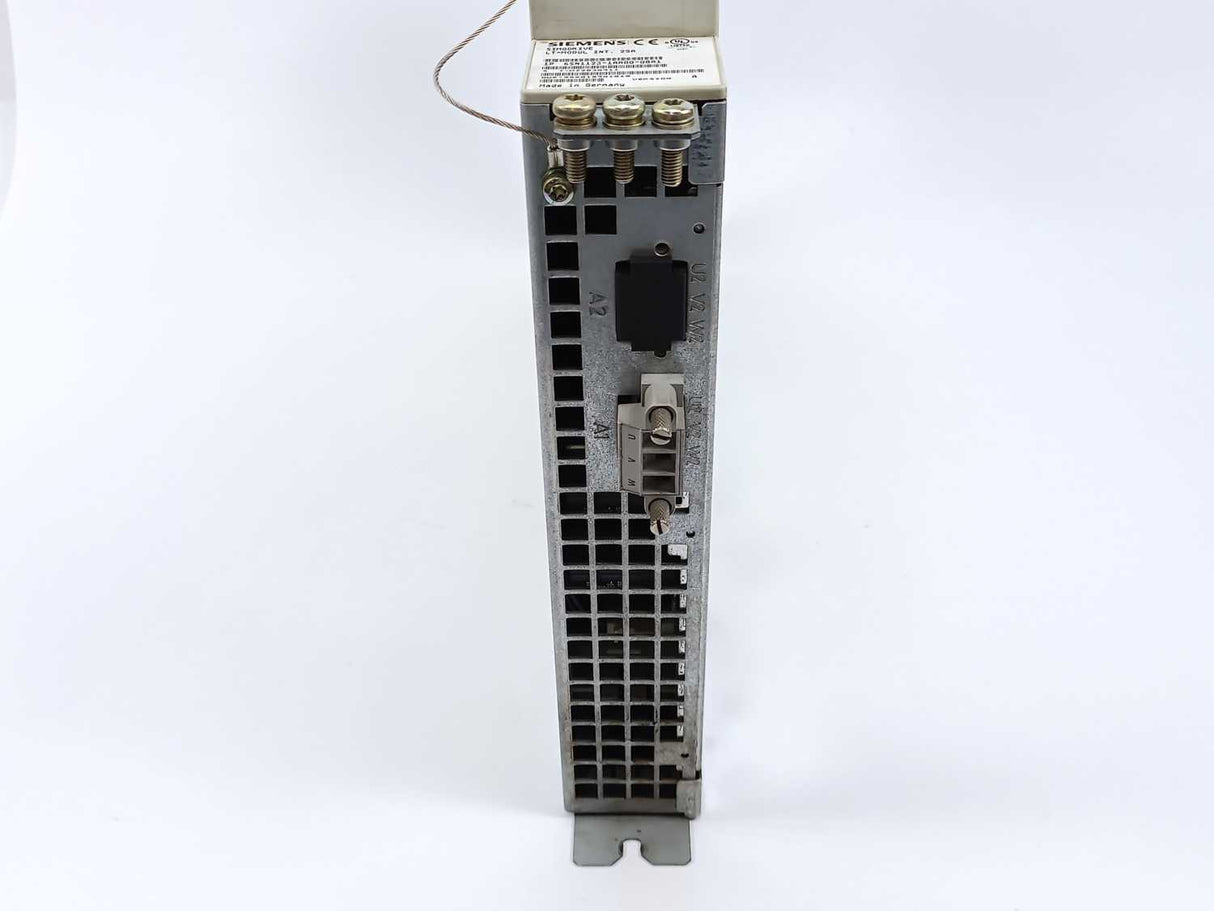 Siemens 6SN118-0DM11-0AA1 SIMODRIVE 611-D + 6SN1123-1AA00-0BA1