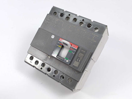 ABB 1SDA068061R1 Tmax XT3N 250 TMD 80-800 4p F F