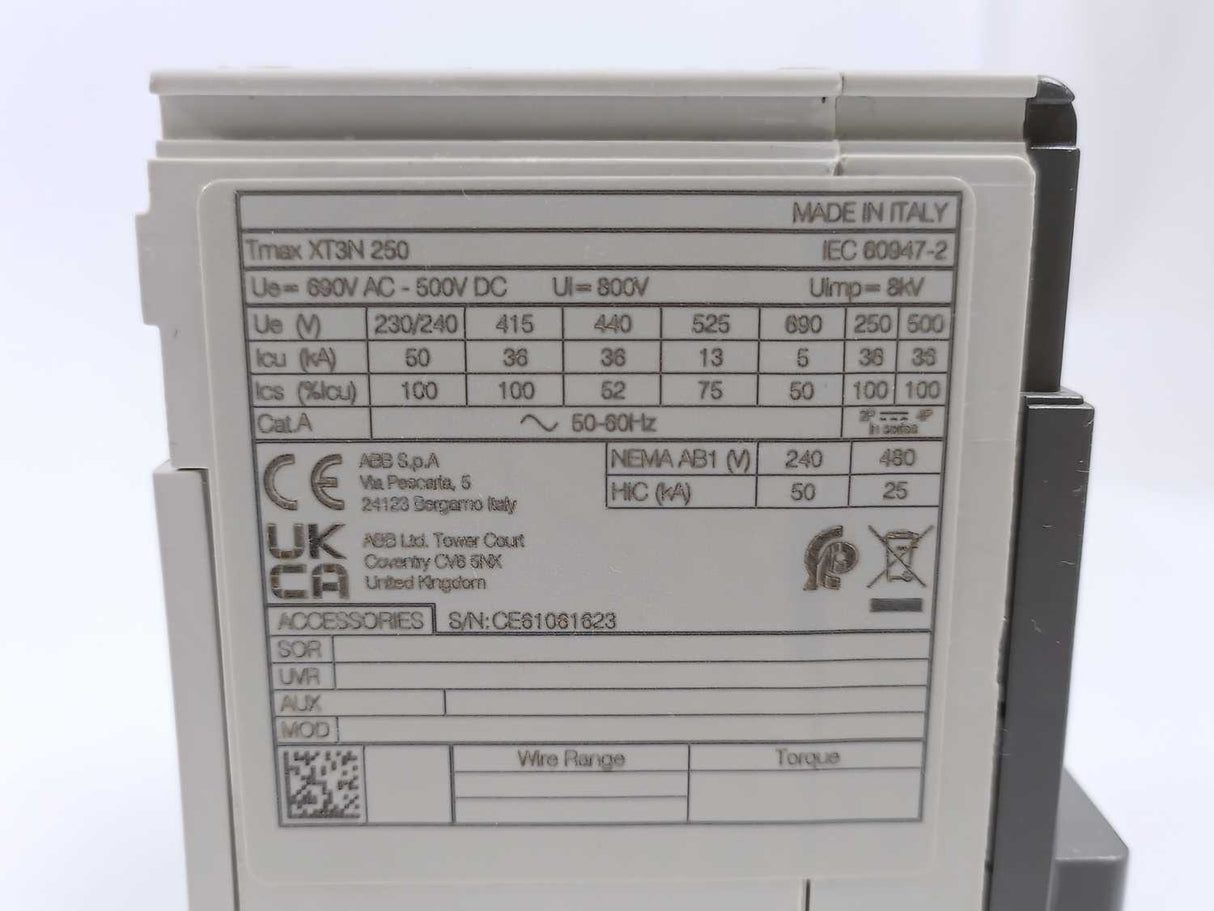 ABB 1SDA068061R1 Tmax XT3N 250 TMD 80-800 4p F F