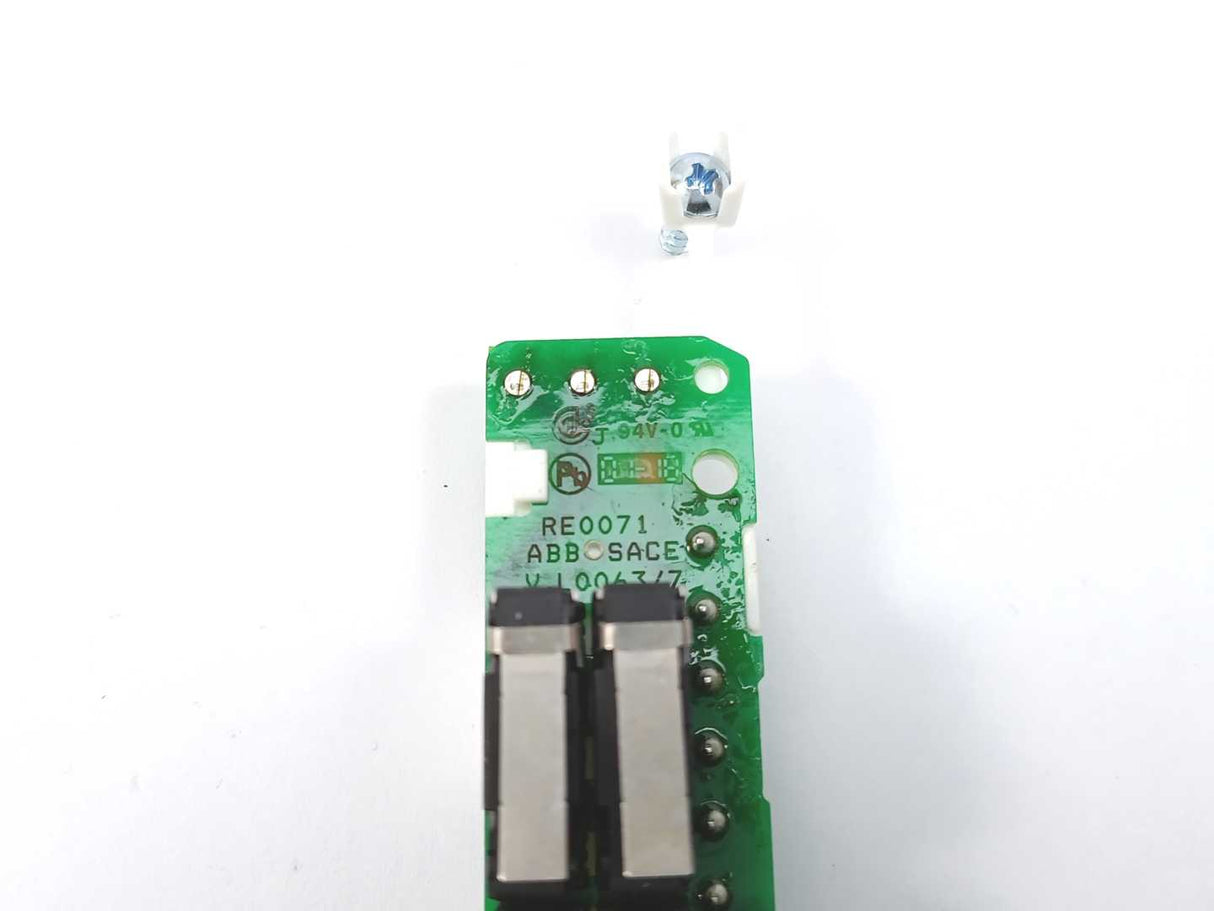 ABB 1SDA051369R1 3 Changeover Contact Open Closed